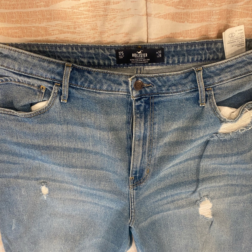 Straight leg jean